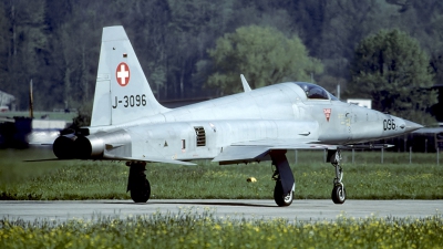 Photo ID 57639 by Carl Brent. Switzerland Air Force Northrop F 5E Tiger II, J 3096