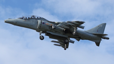 Photo ID 58269 by Mike Griffiths. UK Air Force British Aerospace Harrier T 10, ZH665