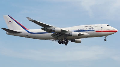 Photo ID 58157 by Jeroen Stroes. South Korea Air Force Boeing 747 4B5, HL7465