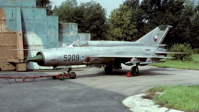 Photo ID 58684 by Carl Brent. Czech Republic Air Force Mikoyan Gurevich MiG 21MF, 5209