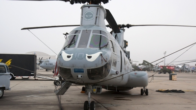 Photo ID 58881 by Nathan Havercroft. USA Marines Boeing Vertol CH 46E Sea Knight 107 II, 154816