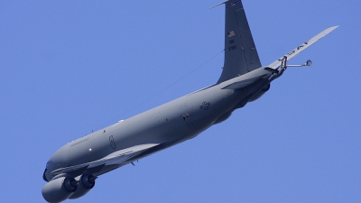 Photo ID 64621 by Robin Coenders / VORTEX-images. USA Air Force Boeing KC 135R Stratotanker 717 148, 63 7993