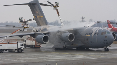 Photo ID 60036 by Frank Steinkohl. USA Air Force Boeing C 17A Globemaster III, 03 3124