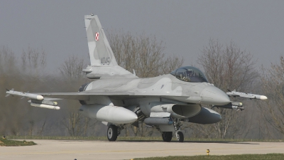 Photo ID 60662 by Rob Hendriks. Poland Air Force General Dynamics F 16C Fighting Falcon, 4045