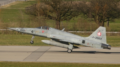 Photo ID 60926 by Rob Hendriks. Switzerland Air Force Northrop F 5E Tiger II, J 3069