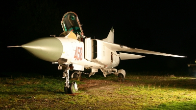 Photo ID 61397 by Paul Newbold. Russia Air Force Mikoyan Gurevich MiG 23M, 458RED