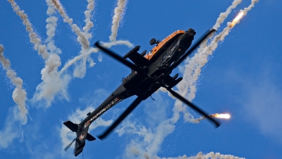 Photo ID 64228 by Niels Roman / VORTEX-images. Netherlands Air Force Boeing AH 64DN Apache Longbow, Q 19