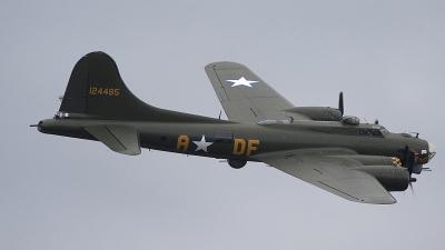 Photo ID 62405 by Niels Roman / VORTEX-images. Private Private Boeing B 17G Flying Fortress 299P, G BEDF