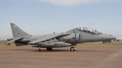 Photo ID 62132 by Niels Roman / VORTEX-images. UK Air Force British Aerospace Harrier T 12, ZH657