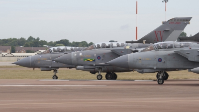 Photo ID 63721 by Niels Roman / VORTEX-images. UK Air Force Panavia Tornado GR4 T, ZD842