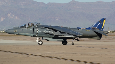 Photo ID 63102 by CHARLES OSTA. USA Marines McDonnell Douglas AV 8B Harrier ll, 165006