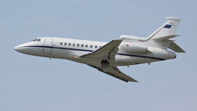 Photo ID 64979 by Claudio Tramontin. Italy Air Force Dassault Falcon 900EXE, MM62244