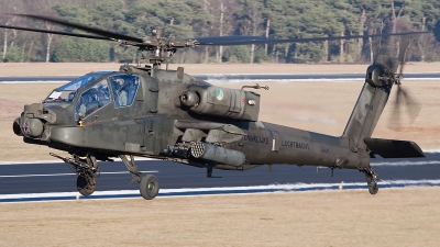Photo ID 65722 by Johan Havelaar. Netherlands Air Force Boeing AH 64DN Apache Longbow, Q 14