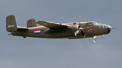 Photo ID 66280 by Niels Roman / VORTEX-images. Private Stichting Koninklijke Luchtmacht Historische Vlucht North American B 25N Mitchell, N320SQ