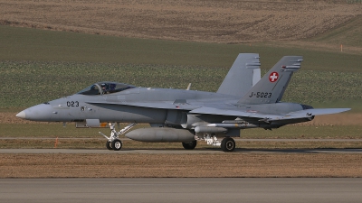 Photo ID 67359 by Martin Thoeni - Powerplanes. Switzerland Air Force McDonnell Douglas F A 18C Hornet, J 5023
