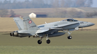Photo ID 67255 by Sven Zimmermann. Switzerland Air Force McDonnell Douglas F A 18C Hornet, J 5005