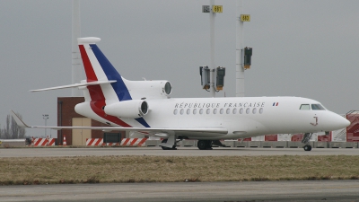 Photo ID 67762 by Toon Cox. France Air Force Dassault Falcon 7X,  