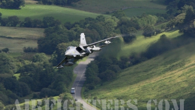 Photo ID 8640 by Paul Cameron. UK Air Force Panavia Tornado GR4, ZA592