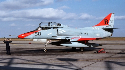 Photo ID 8671 by Michael Baldock. USA Navy Douglas TA 4J Skyhawk, 152847