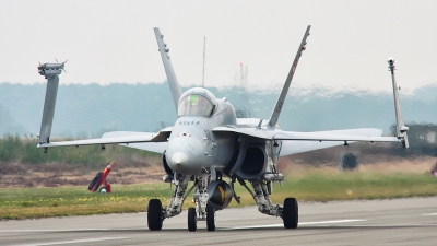 Photo ID 69353 by Johnny Cuppens. Switzerland Air Force McDonnell Douglas F A 18C Hornet, J 5010