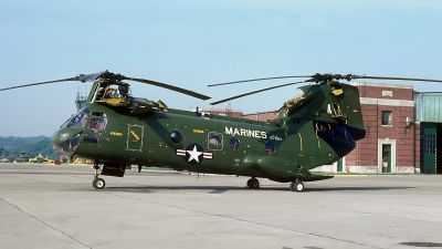 Photo ID 69762 by David F. Brown. USA Marines Boeing Vertol CH 46F Sea Knight 107 II, 157684