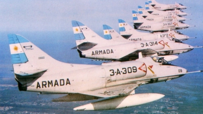 Photo ID 8730 by Adolfo Jorge Soto. Argentina Navy Douglas A 4Q Skyhawk, 0662