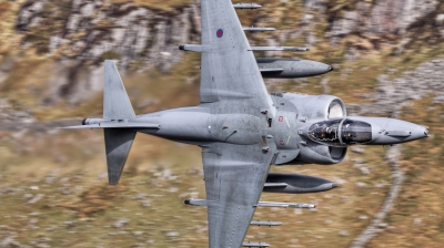Photo ID 69635 by Adrian Harrison. UK Air Force British Aerospace Harrier GR 7, ZD352