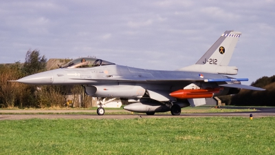 Photo ID 69841 by Gertjan Stienstra - mil-aircraftspotting. Netherlands Air Force General Dynamics F 16A Fighting Falcon, J 212