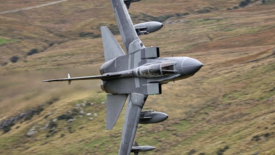 Photo ID 70306 by Adrian Harrison. UK Air Force Panavia Tornado GR4, ZA591