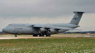 Photo ID 70410 by PAUL CALLAGHAN. USA Air Force Lockheed C 5B Galaxy L 500, 86 0024