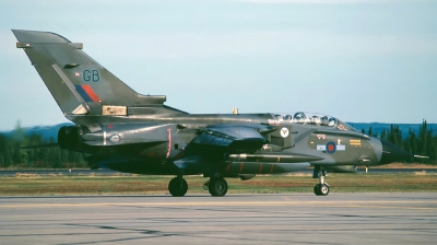 Photo ID 70508 by Arie van Groen. UK Air Force Panavia Tornado GR4 T, ZA456