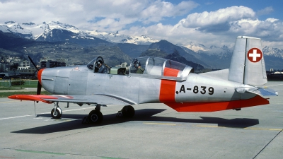 Photo ID 70581 by Joop de Groot. Switzerland Air Force Pilatus P 3 05, A 839