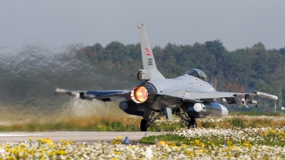 Photo ID 70640 by Walter Van Bel. Norway Air Force General Dynamics F 16AM Fighting Falcon, 660