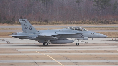 Photo ID 8918 by Jeremy Gould. USA Navy Boeing F A 18F Super Hornet, 166631