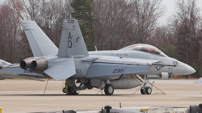Photo ID 8923 by Jeremy Gould. USA Navy Boeing F A 18F Super Hornet, 166672