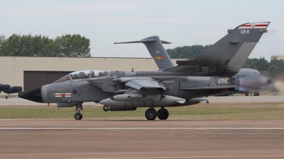 Photo ID 71480 by Niels Roman / VORTEX-images. UK Air Force Panavia Tornado GR4, ZA447