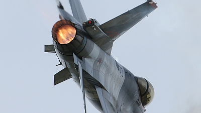 Photo ID 72327 by Tommaso Munforti. Netherlands Air Force General Dynamics F 16AM Fighting Falcon, J 055