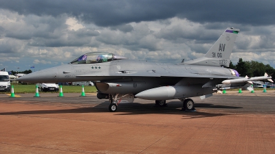 Photo ID 72594 by Martin Thoeni - Powerplanes. USA Air Force General Dynamics F 16C Fighting Falcon, 89 2137