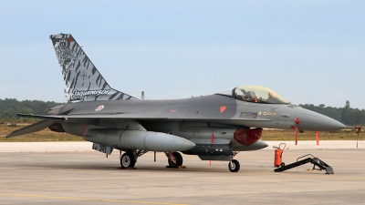 Photo ID 73393 by Gonçalo Figueiredo. Portugal Air Force General Dynamics F 16AM Fighting Falcon, 15106