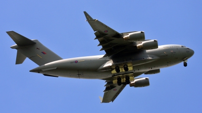 Photo ID 73408 by PAUL CALLAGHAN. UK Air Force Boeing C 17A Globemaster III, ZZ171