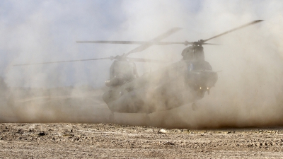 Photo ID 73241 by Chris Lofting. UK Air Force Boeing Vertol Chinook HC3 CH 47SD, ZH897