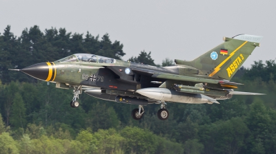 Photo ID 73458 by Andreas Zeitler - Flying-Wings. Germany Air Force Panavia Tornado ECR, 98 79