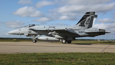 Photo ID 73490 by David F. Brown. USA Navy Boeing F A 18E Super Hornet, 166608