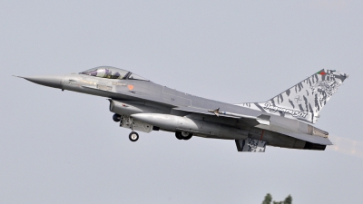 Photo ID 73542 by Bart Hoekstra. Portugal Air Force General Dynamics F 16AM Fighting Falcon, 15106