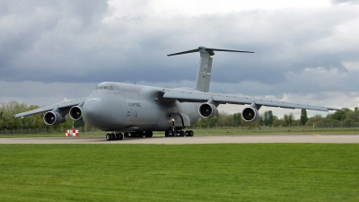 Photo ID 73847 by PAUL CALLAGHAN. USA Air Force Lockheed C 5A Galaxy L 500, 69 0003