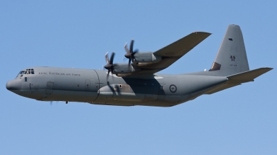 Photo ID 74064 by Andreas Zeitler - Flying-Wings. Australia Air Force Lockheed Martin C 130J Hercules L 382, A97 449