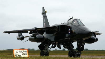 Photo ID 74369 by Craig Wise. UK Air Force Sepecat Jaguar GR1, XX821