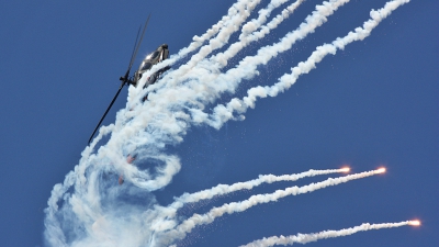 Photo ID 74602 by Jimmy van Drunen. Netherlands Air Force Boeing AH 64DN Apache Longbow, Q 17