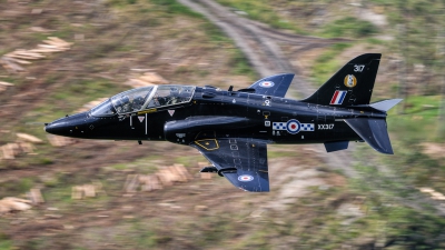 Photo ID 74685 by Adrian Harrison. UK Air Force British Aerospace Hawk T 1A, XX317