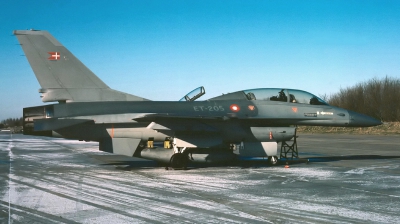 Photo ID 74746 by Arie van Groen. Denmark Air Force General Dynamics F 16B Fighting Falcon, ET 205